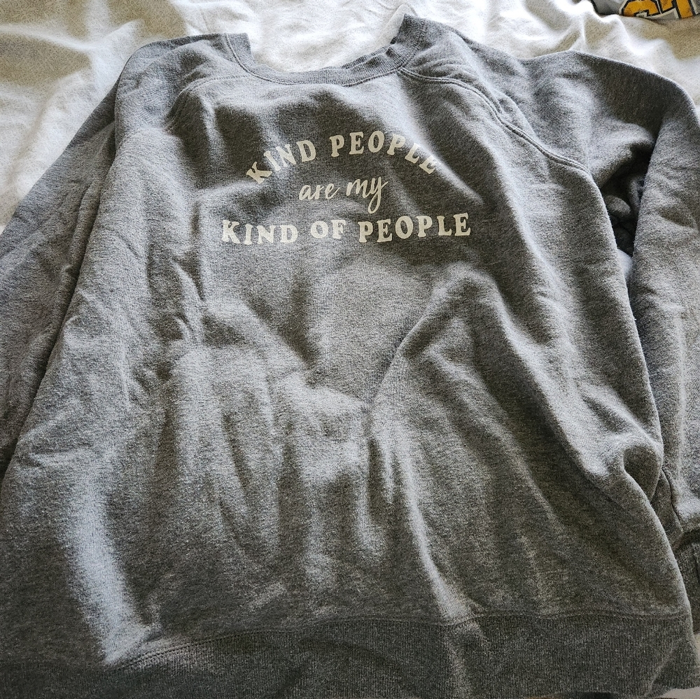 Sweatshirt